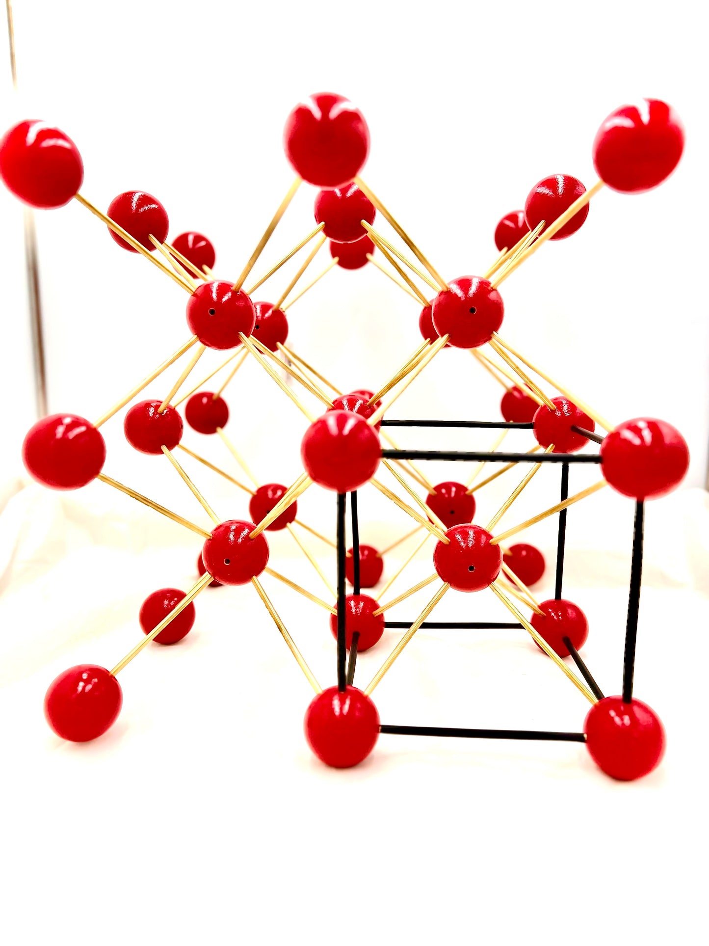 KS8103-2 Body-Centered Cubic 2x2x2 with Delineated Cell 2 inch Balls