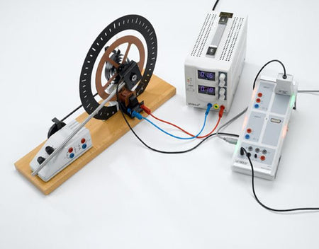 P1.5.3.3 Free Rotational Oscillations - Recording with CASSY