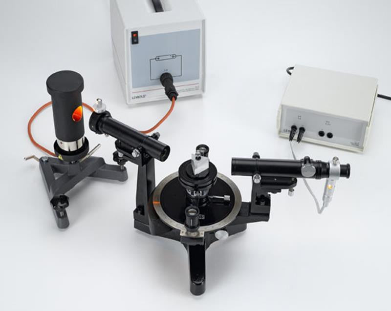 P5.7.1.1 Measuring the Line Spectra of Inert Gases and Metal Vapors using a Prism Spectrometer